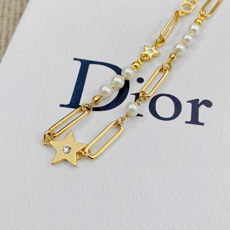 Dior Necklace 05lyr365 (3)